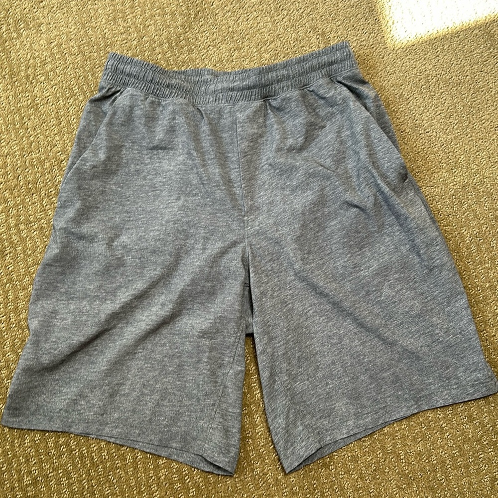 LULULEMON Pace Breaker Lined Short 7 grey small